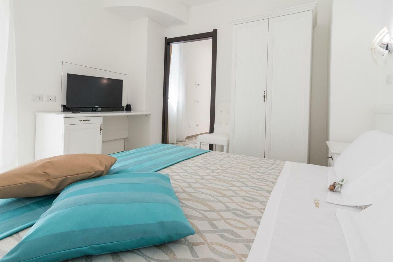 Residenza La Nivera Miglionico Екстериор снимка